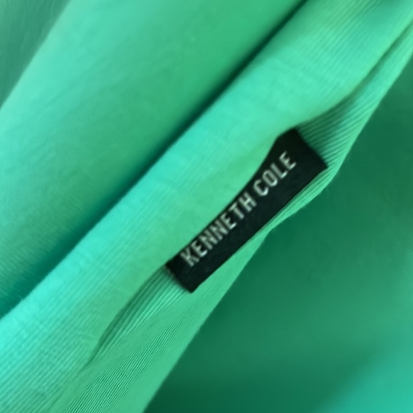 Short Sleeve Men’s Slim Fit Knit Medium NWT - Picture 7 of 7